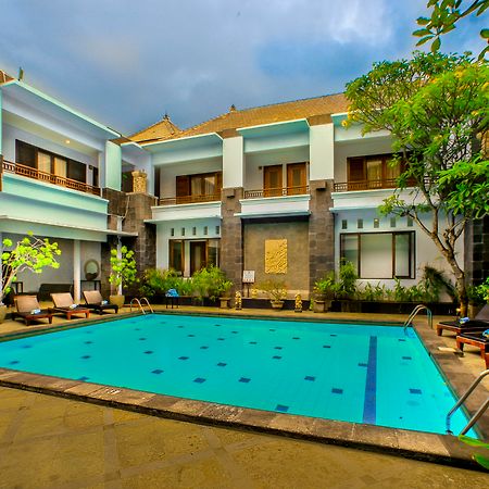 The Radiant Hotel Tuban Eksteriør bilde