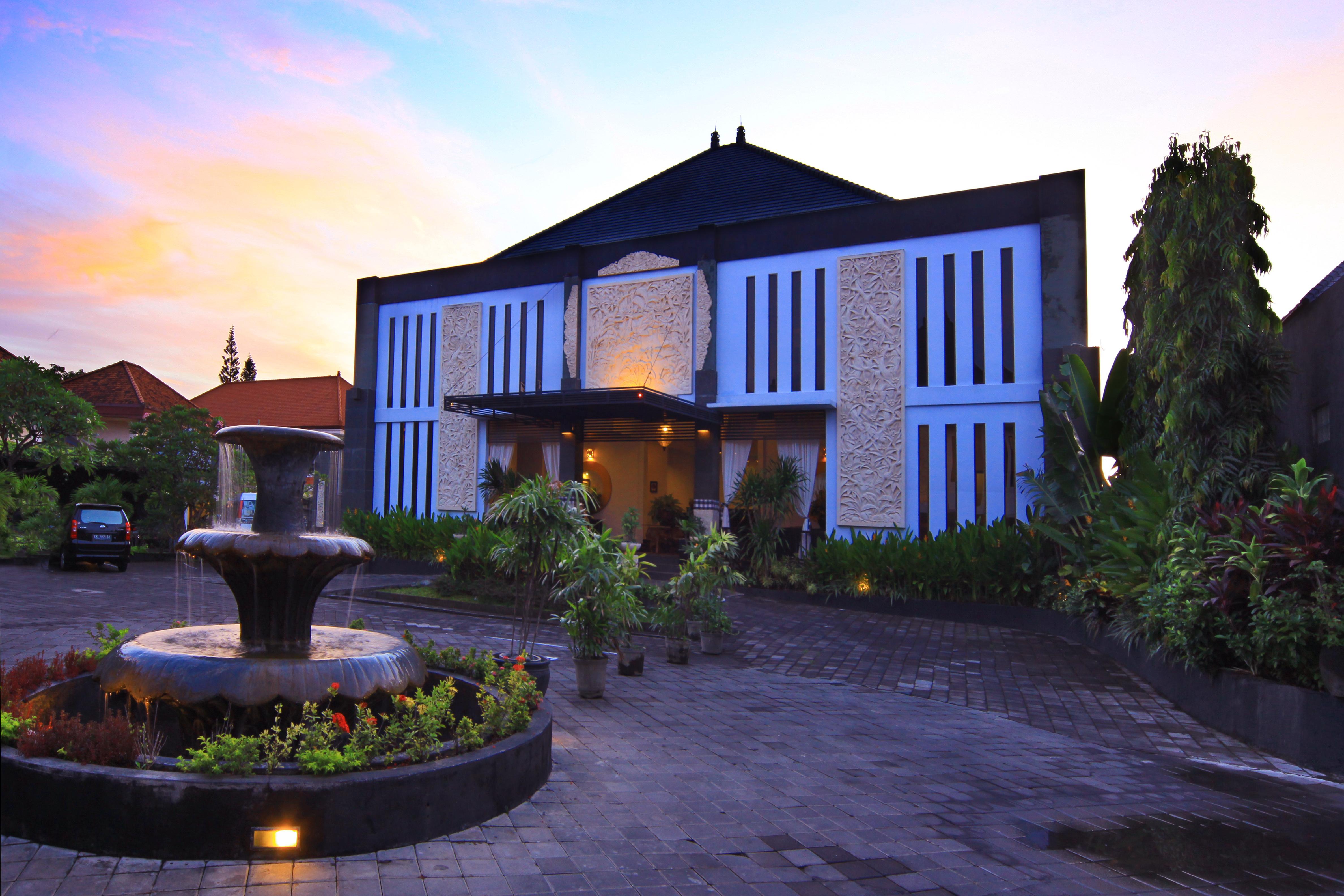 The Radiant Hotel Tuban Eksteriør bilde