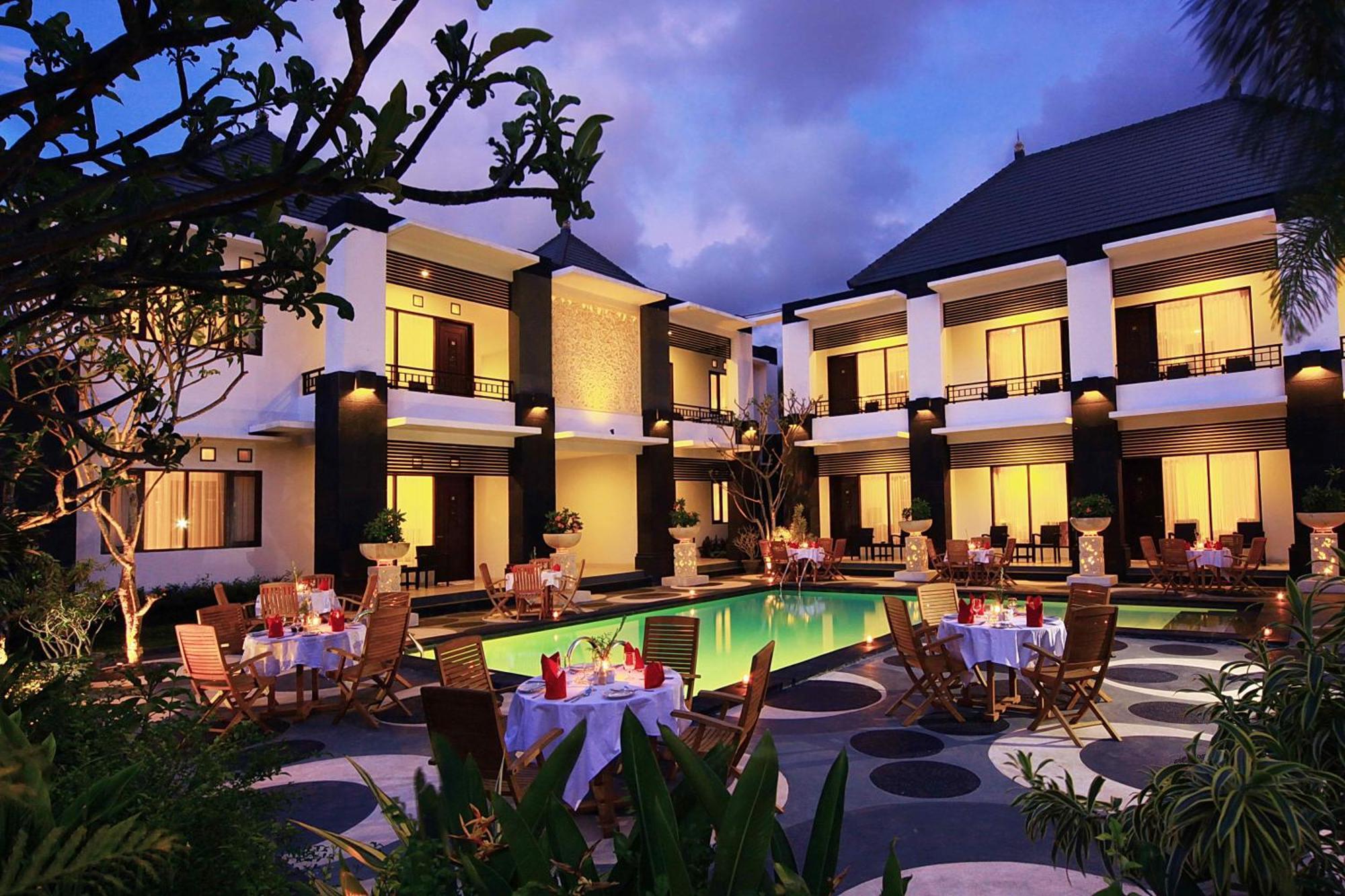 The Radiant Hotel Tuban Eksteriør bilde