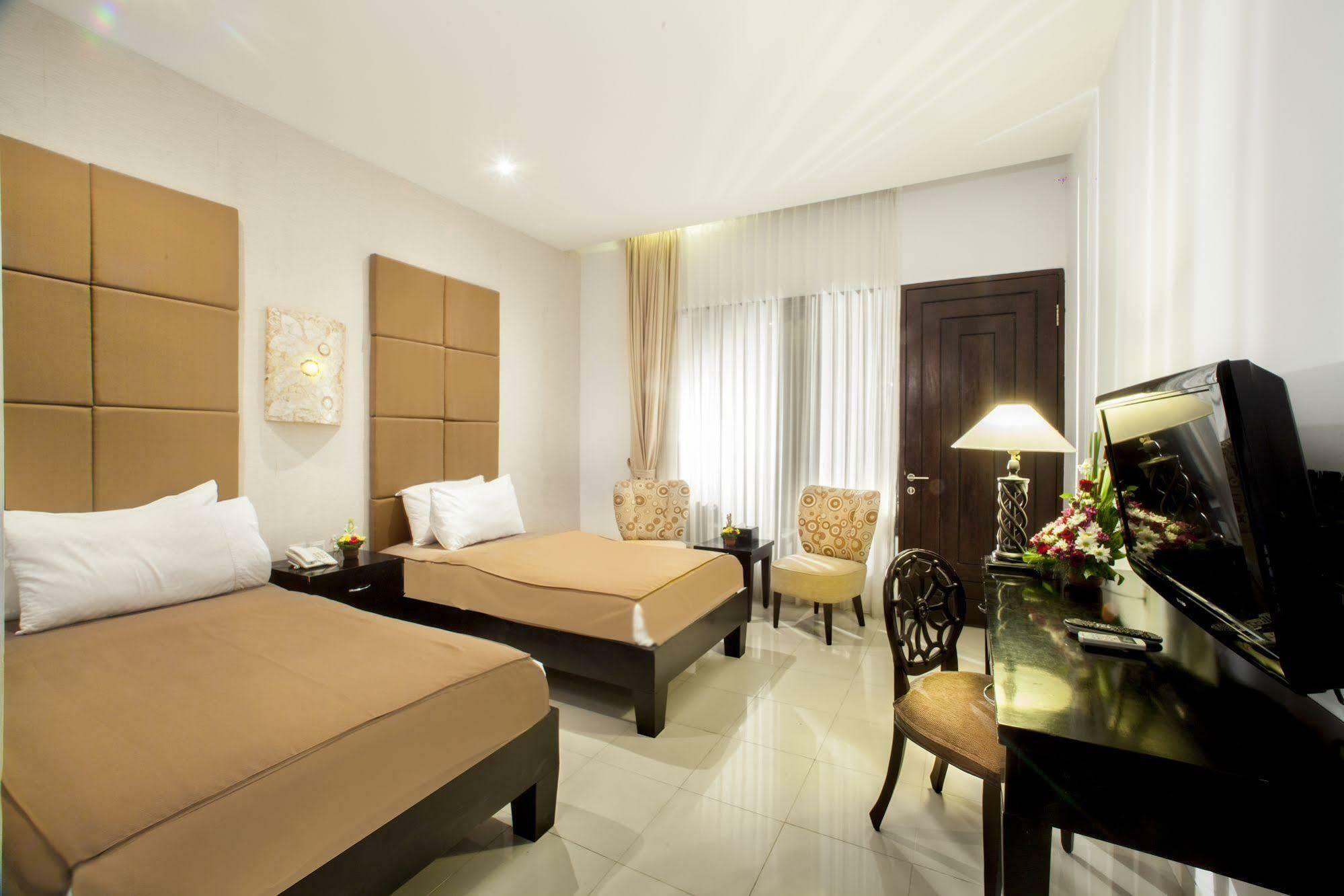 The Radiant Hotel Tuban Eksteriør bilde
